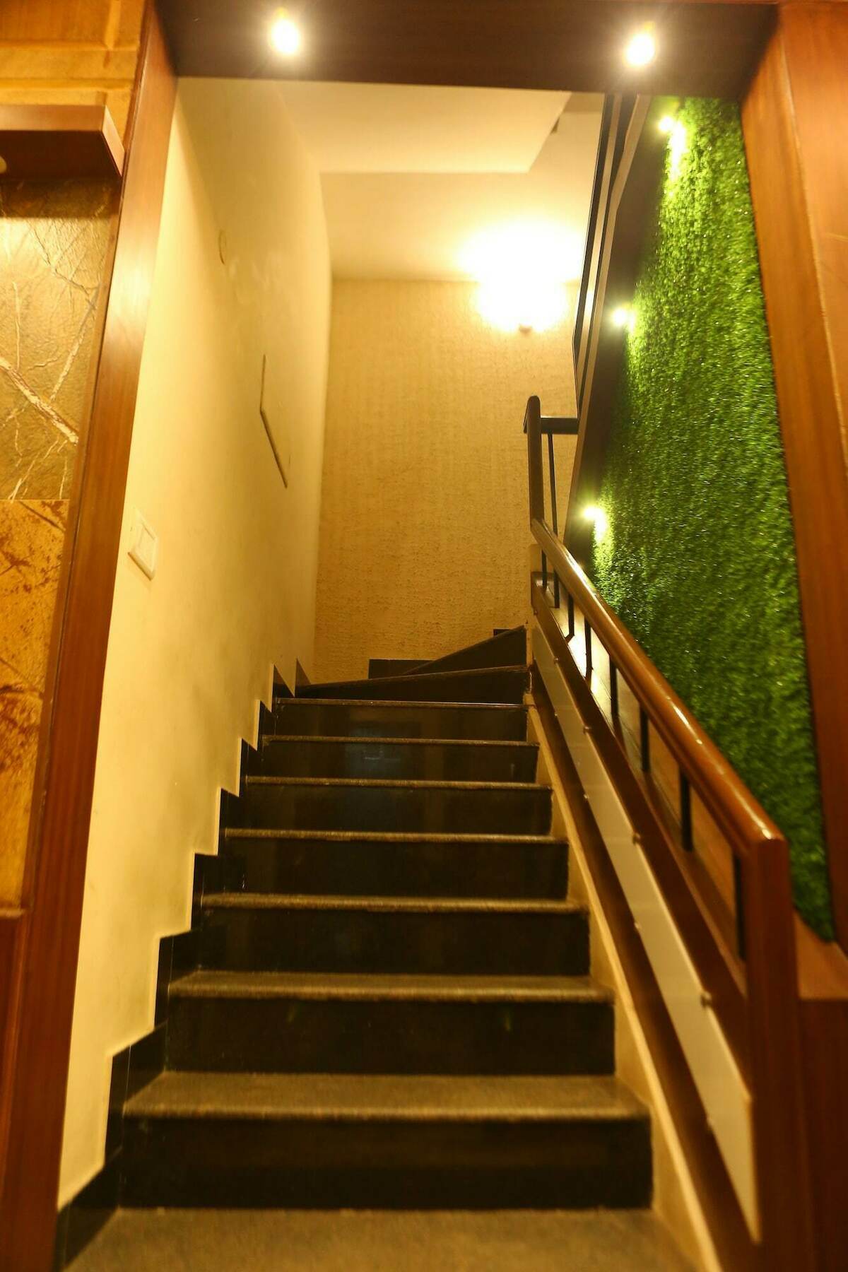 Horizon Inn Ченнаї Екстер'єр фото